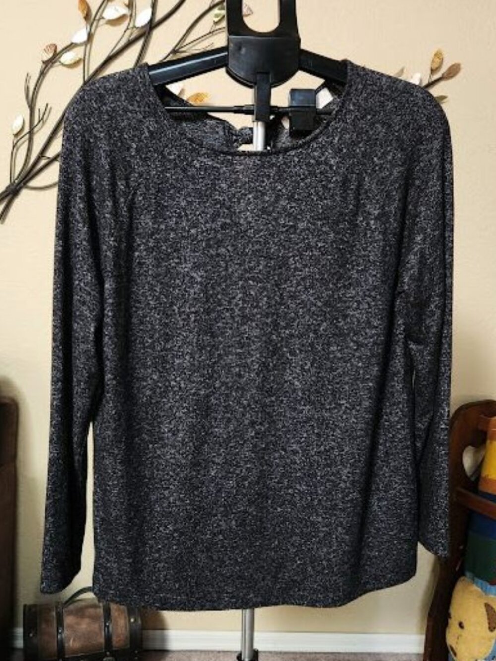 NWT Ann Taylor LOFT sz medium long sleeve tie back top